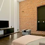 Bracka Garden Apartments